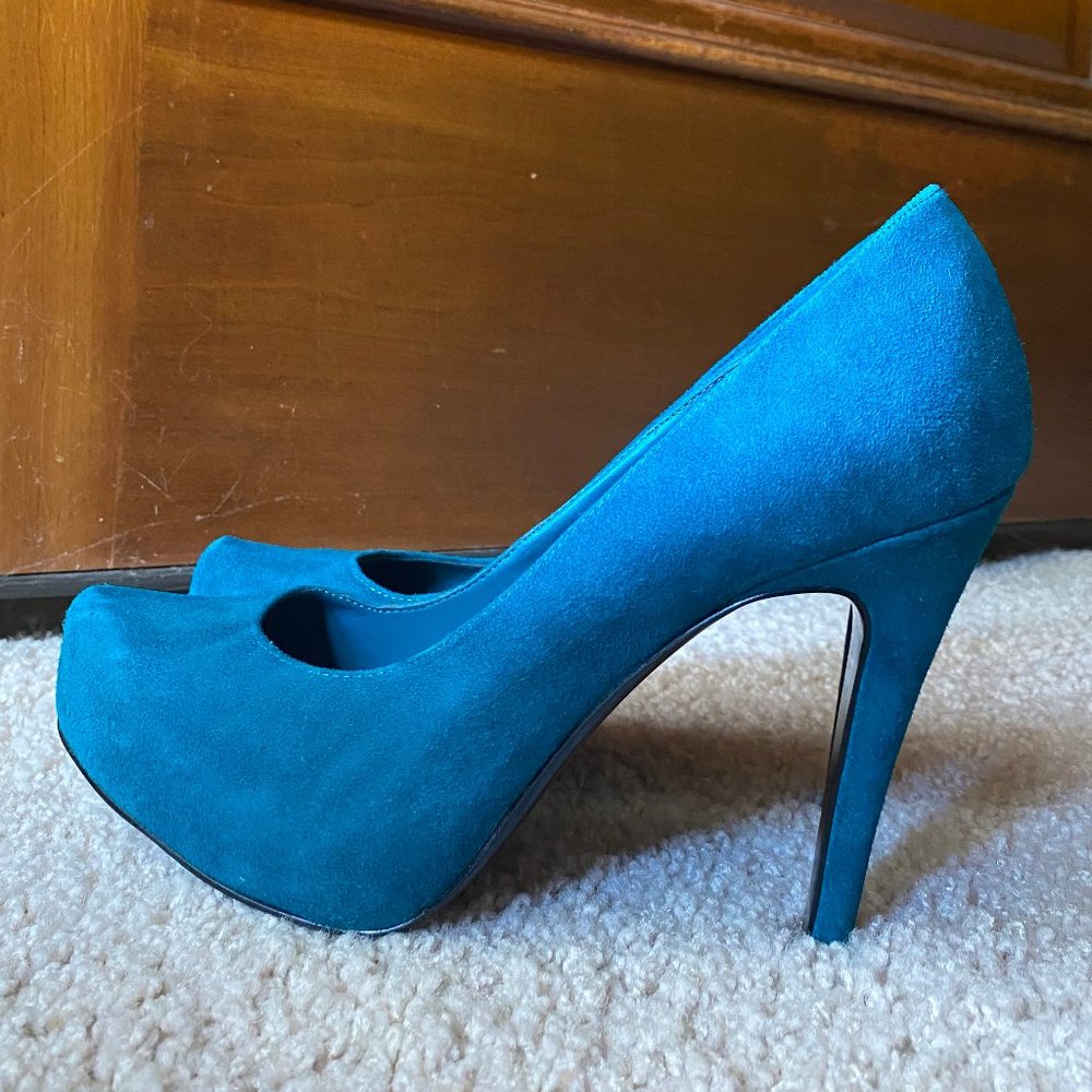 BCBGeneration Parade Platform Pumps. - Picture 2 of 7
